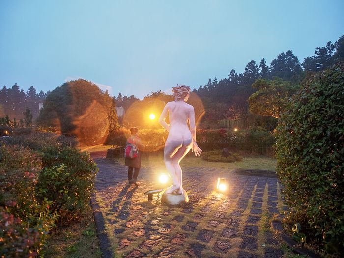 Công viên tình dục Hàn Quốc - điểm đến đỏ mặt nhưng vẫn hút khách