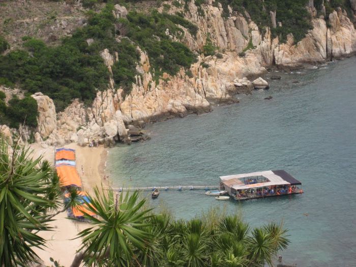 Top 12 bãi biển Ninh Thuận đẹp hút hồn