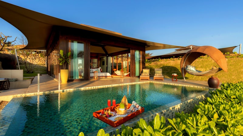 Trải nghiệm thiên đường nghỉ dưỡng với Top 5 Resort Nha Trang sang – xịn – mịn - ALONGWALKER