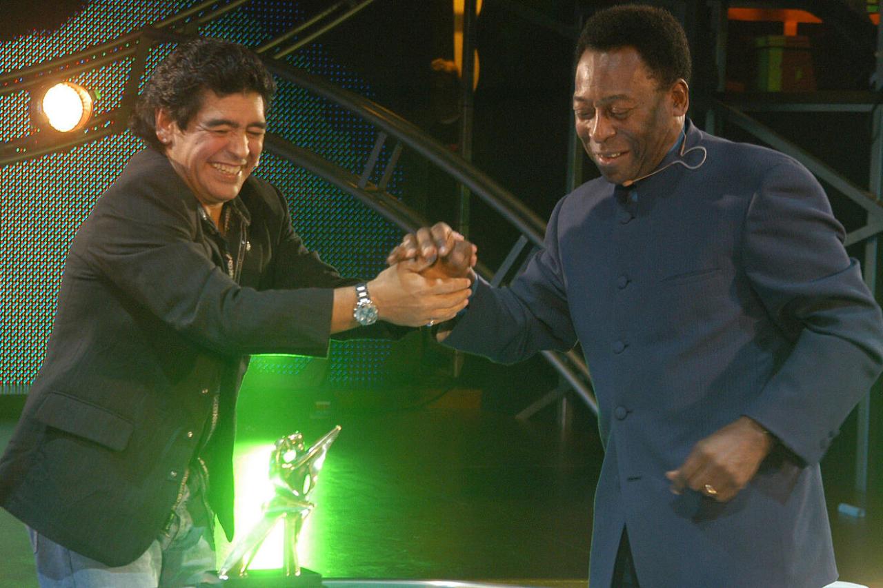 Pele và Maradona: Những cuộc tranh luận muôn thuở và những câu nói bất hủ