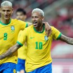 Đây là lúc Neymar khẳng định vai trò lĩnh xướng Selecao