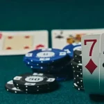 Poker Bluff Là Gì? Hướng Dẫn Chi Tiết Về Bluff Trong Poker